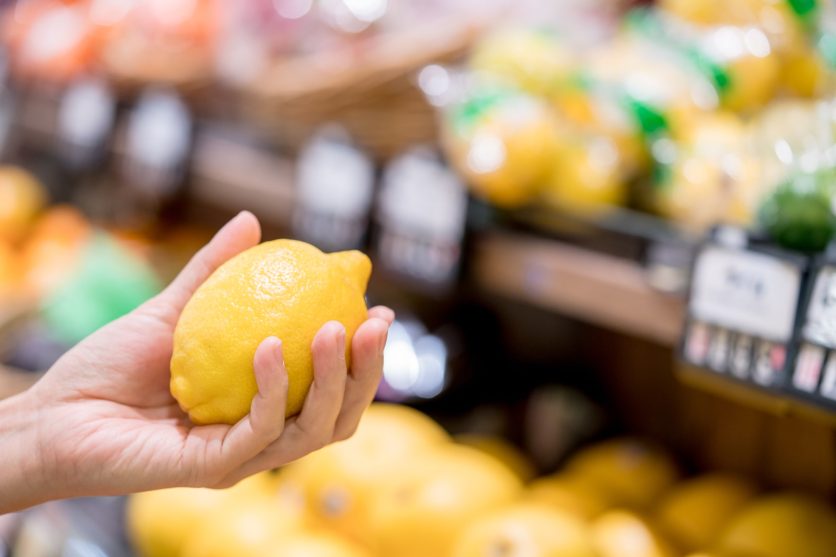レモン市場とは何か。レモン問題とは何か
