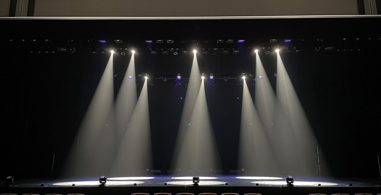 なぜ経営者は「演出家」であるべきなのか？～ジョンソン・エンド・ジョンソンに見る成功事例～