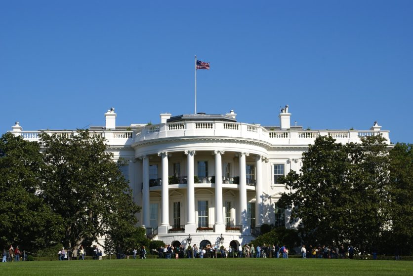 トランプ大統領は交渉の途中で気が変わったのか?